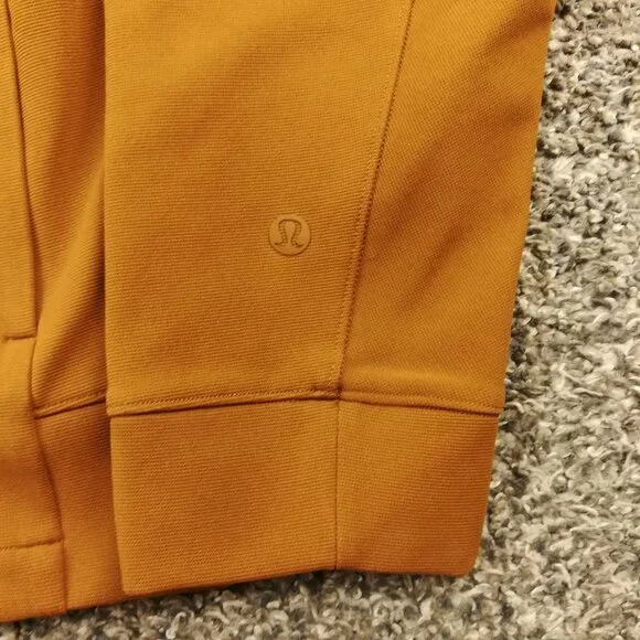 2021 Lululemon Jacket Sojourn Warpstreme Copper Brown Mens Medium $128